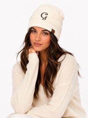 NWT C.C G Monogram in Brown Cream Knit Beanie